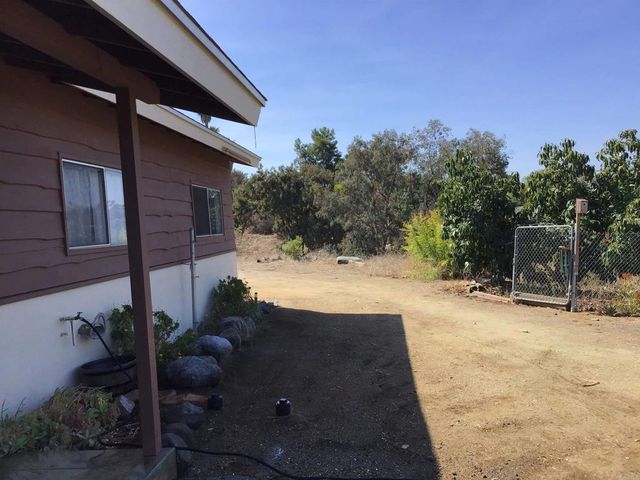 $980,000 | 10979 Skywood Drive, El Cajon, CA 92020