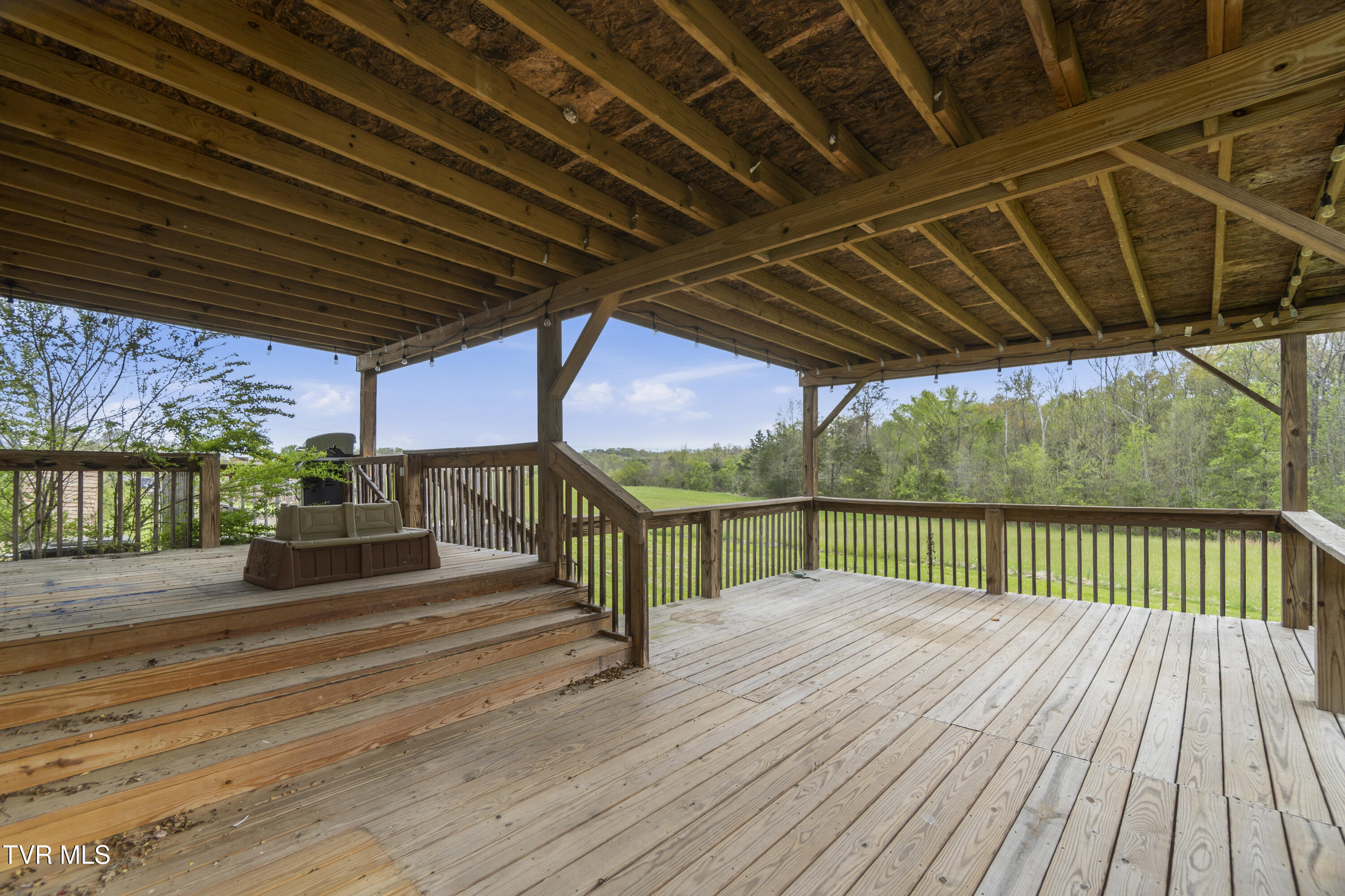 815 Flatwoods Road Mosheim, TN 37818 - Photo 15 of 65 12