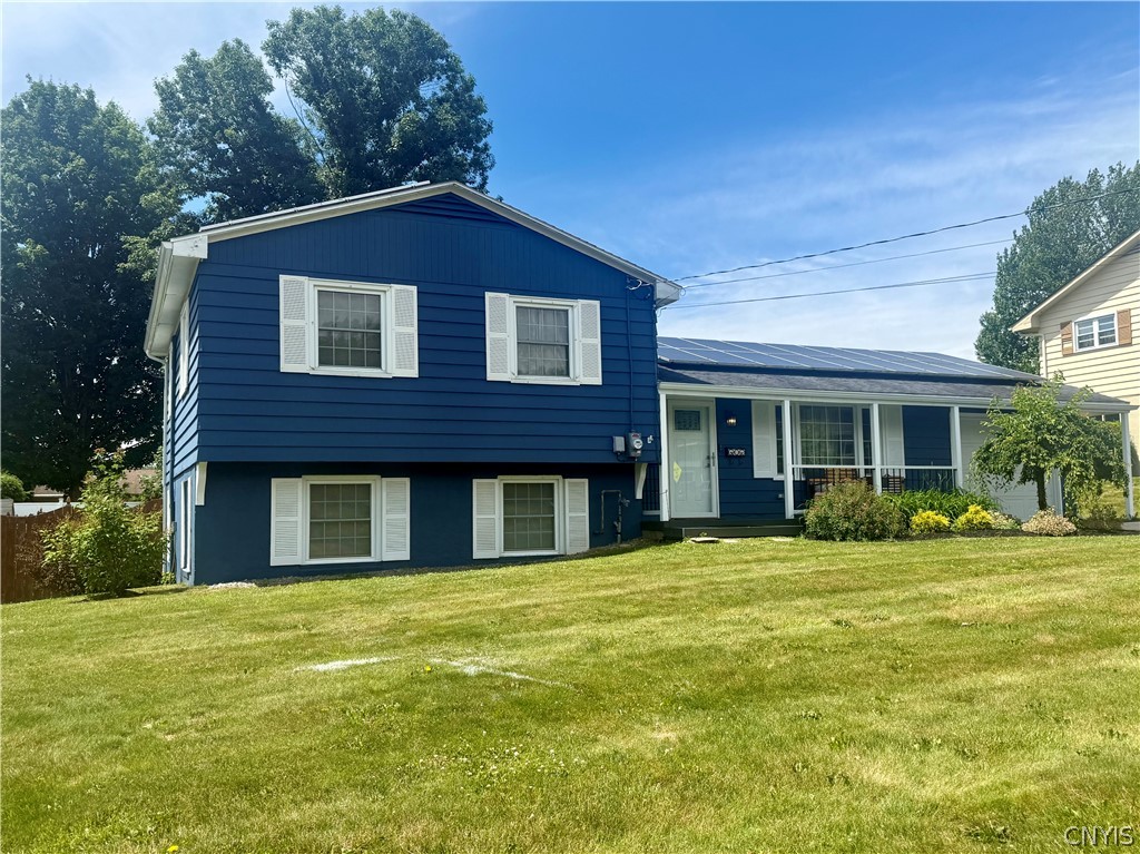 THE EXTERIOR OF THE HOME HAS BEEN FRESHLY PAINTING