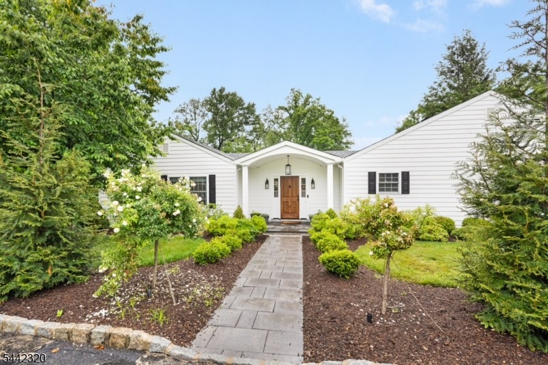 14 Calais Road Randolph, NJ 07869 - Photo 2 of 27
