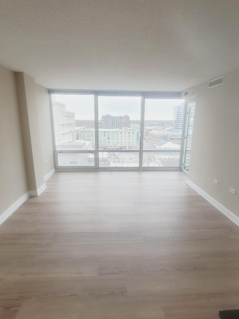 800 Elgin Road, Unit 1108 Evanston, IL 60201 - Photo 5 of 12