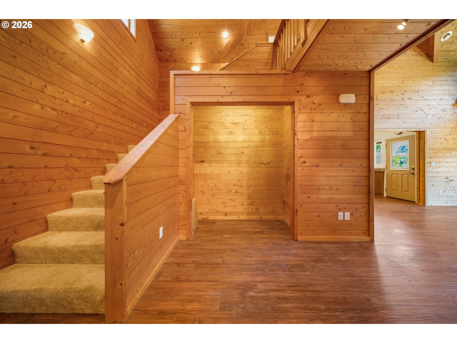 41459 Highway 38 Reedsport, OR 97467 - Photo 24 of 48 Staircase