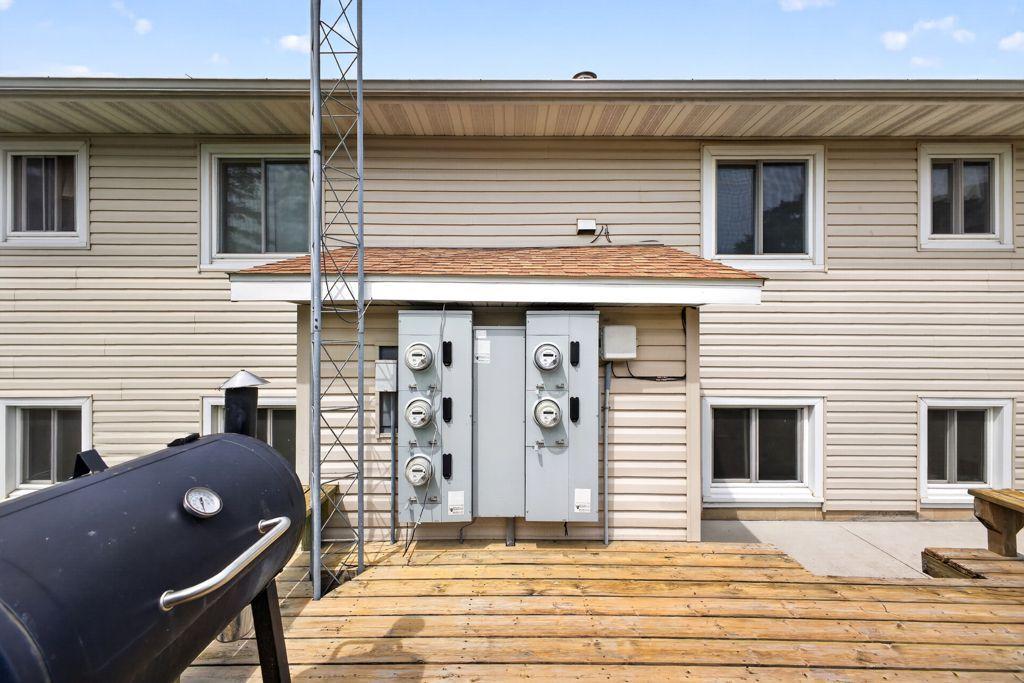 150 2nd Avenue Southwest Elgin, MN 55932 - Photo 6 of 58