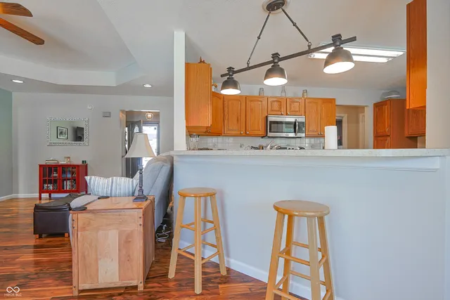 $340,000 | 6115 Prairie Stream Way, Columbus, IN 47203