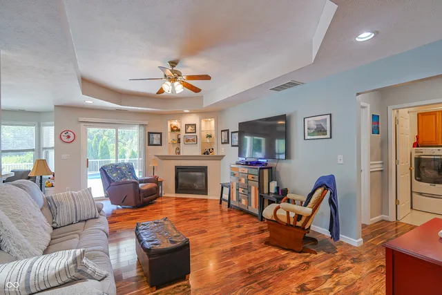 $340,000 | 6115 Prairie Stream Way, Columbus, IN 47203