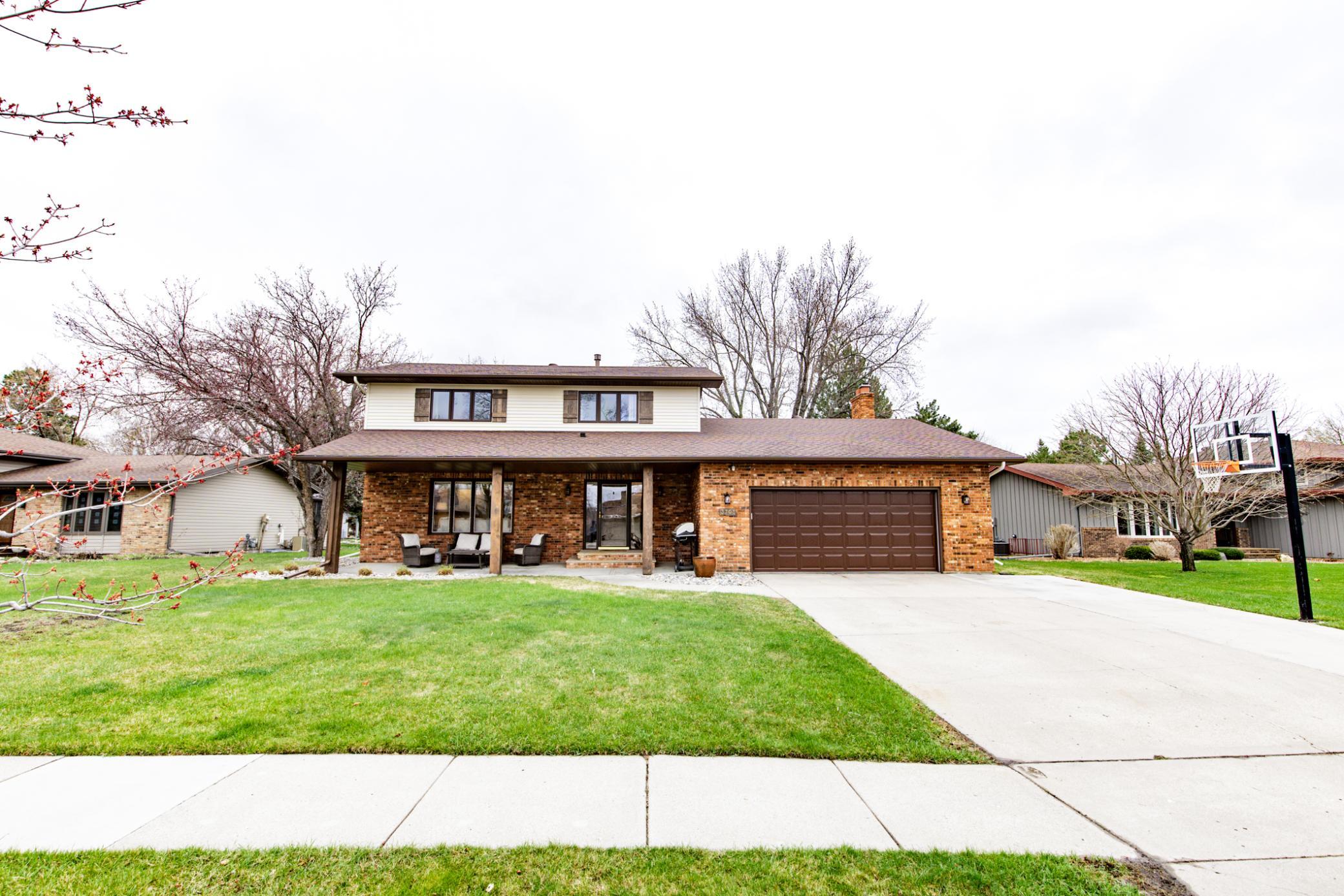 3701 Fairway Road North Fargo, ND 58102 - Photo 1 of 1