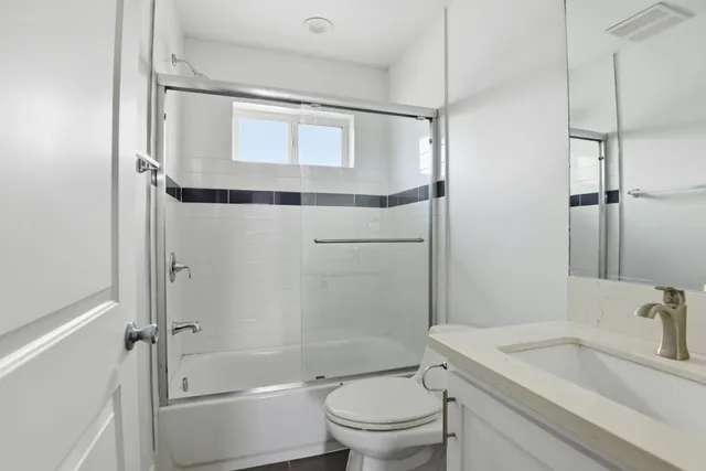 $3,850 | 3918 Brighton Avenue, Los Angeles, CA 90062