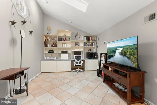 $950,000 | 4012 Penn Cross Court, Glenelg, MD 21737