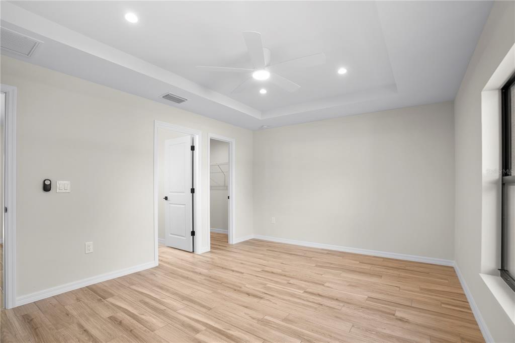 5785 Gallopo Road North Port, FL 34291 - Photo 13 of 28 Gallery Image 13