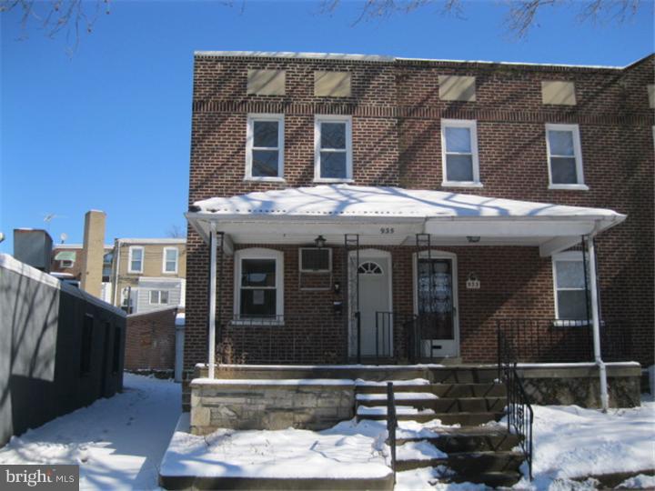 935 Kenmore Road Philadelphia, PA 19151 - Photo 1 of 7 Exterior Front