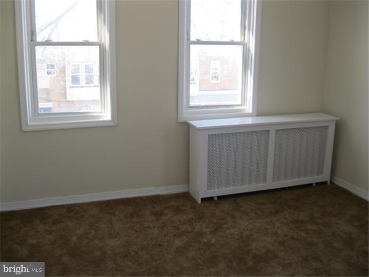 935 Kenmore Road Philadelphia, PA 19151 - Photo 4 of 7 Bedroom