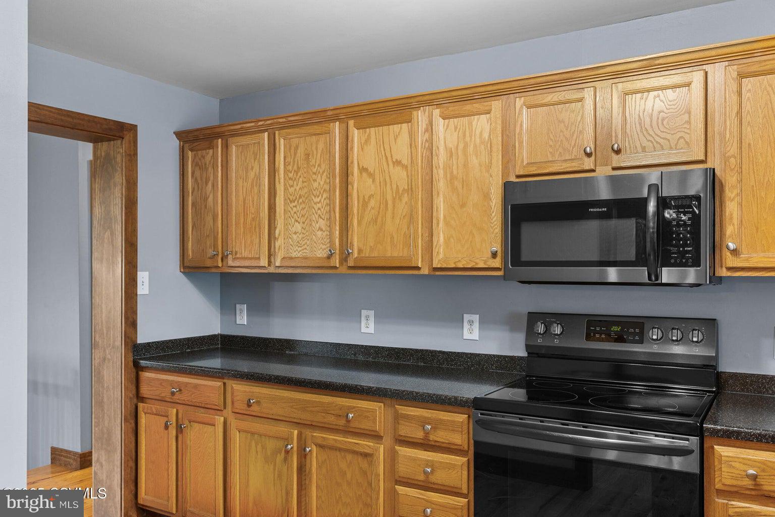 34 Walnut Rdg Estate Middleburg, PA 17842 - Photo 7 of 19 Gallery Image 7
