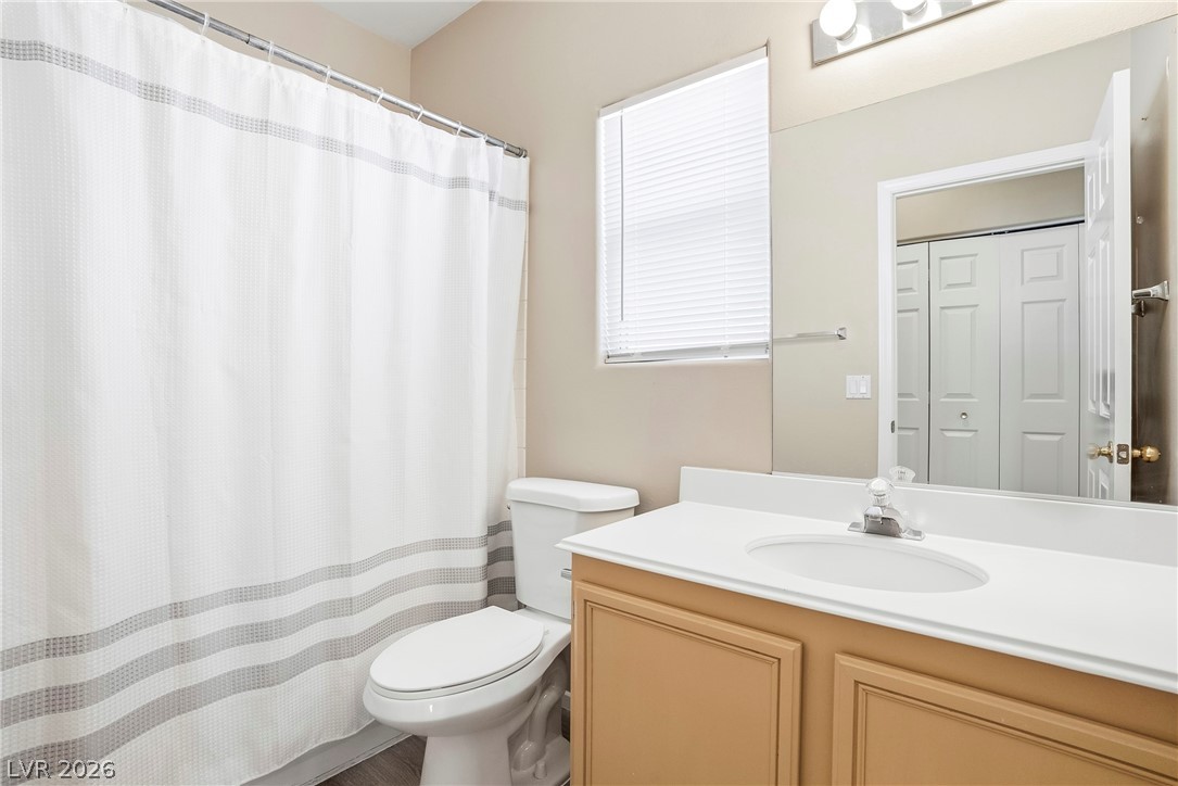 2232 Ramsgate Drive Henderson, NV 89074 - Photo 22 of 56 Upstairs Full Bath.