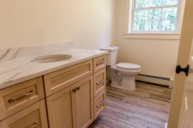 $895,000 | 2 Woods Run, York, ME 03909