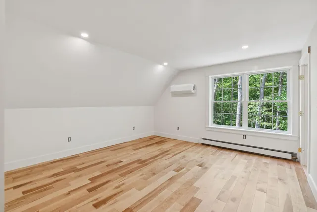 $895,000 | 2 Woods Run, York, ME 03909