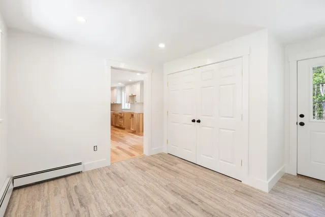 $895,000 | 2 Woods Run, York, ME 03909