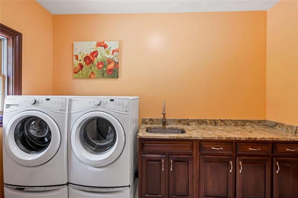 1702 Coulter Road Apollo, PA 15613 - Photo 18 of 50 a utility room with dryer and washer