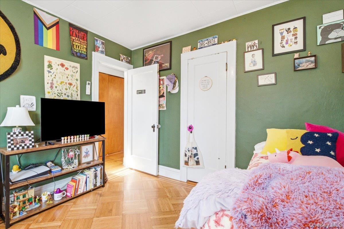 85-26 67th Road Queens, NY 11374 - Photo 25 of 43
