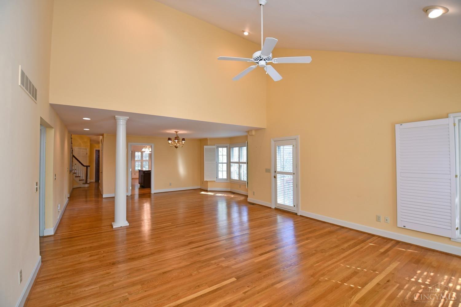 8849 Montgomery Road Cincinnati, OH 45236 - Photo 16 of 43