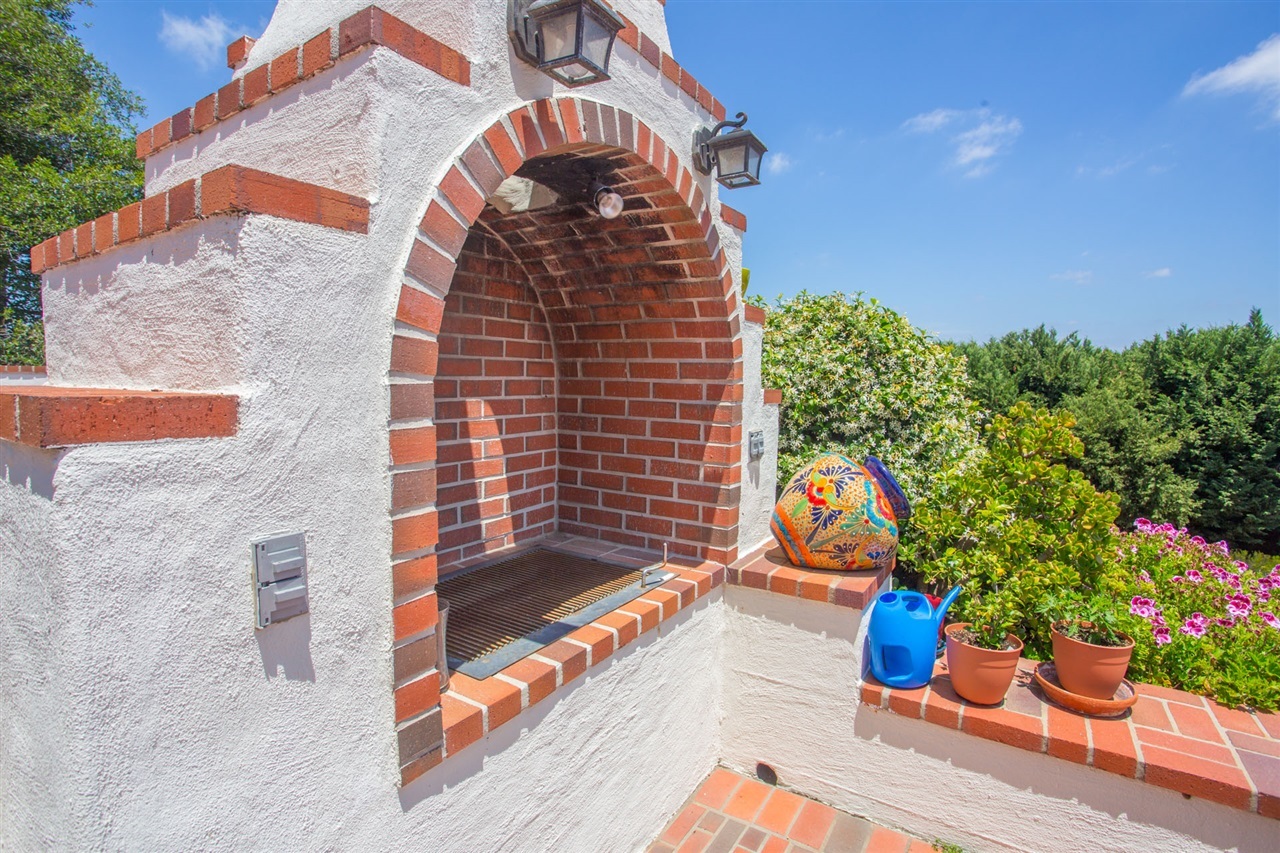 421 Futurity Lane Fallbrook, CA 92028 - Photo 19 of 25 Gallery Image 19