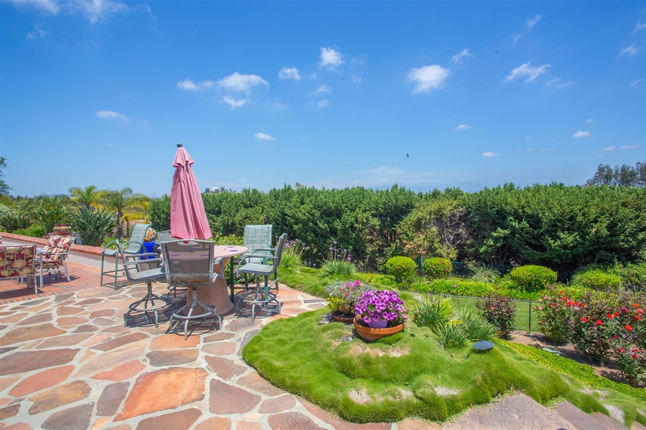 421 Futurity Lane Fallbrook, CA 92028 - Photo 21 of 25 Gallery Image 21