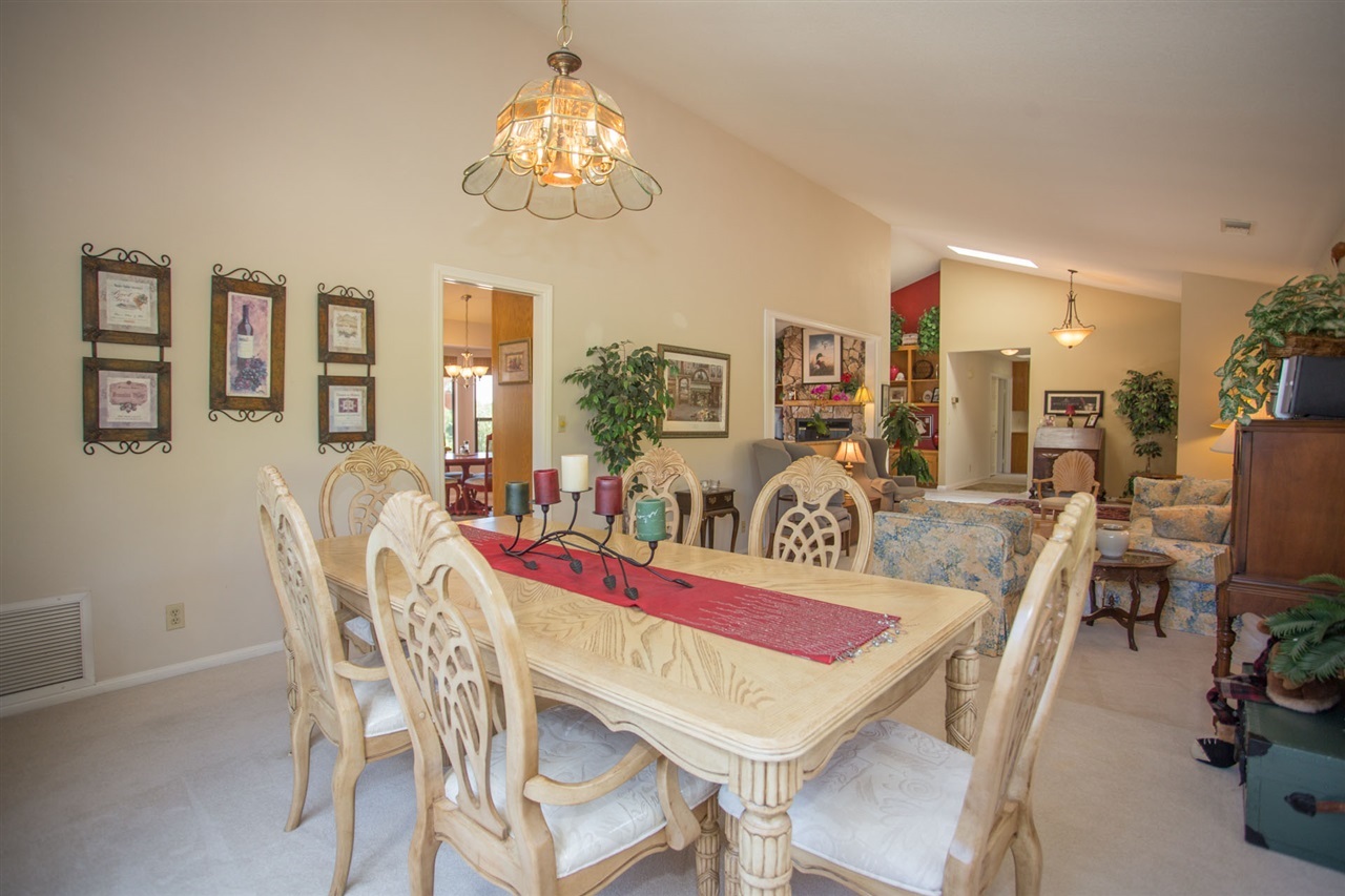 421 Futurity Lane Fallbrook, CA 92028 - Photo 7 of 25 Gallery Image 7