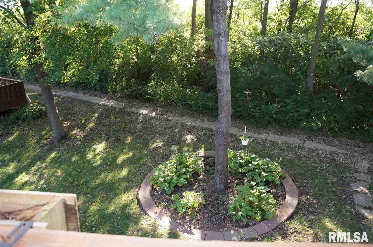 84 Country Place Springfield, IL 62703 - Photo 24 of 40