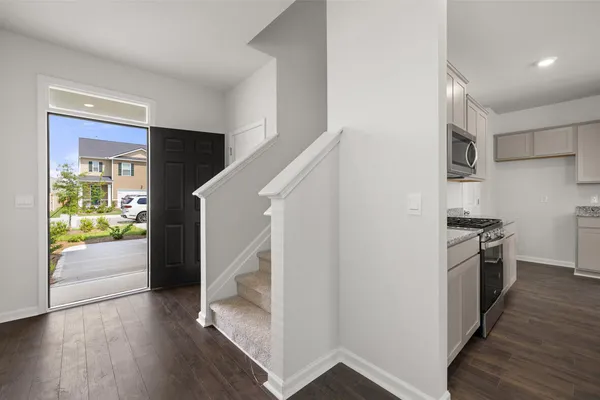 $285,515 | 906 Captains Court, Beech Island, SC 29842