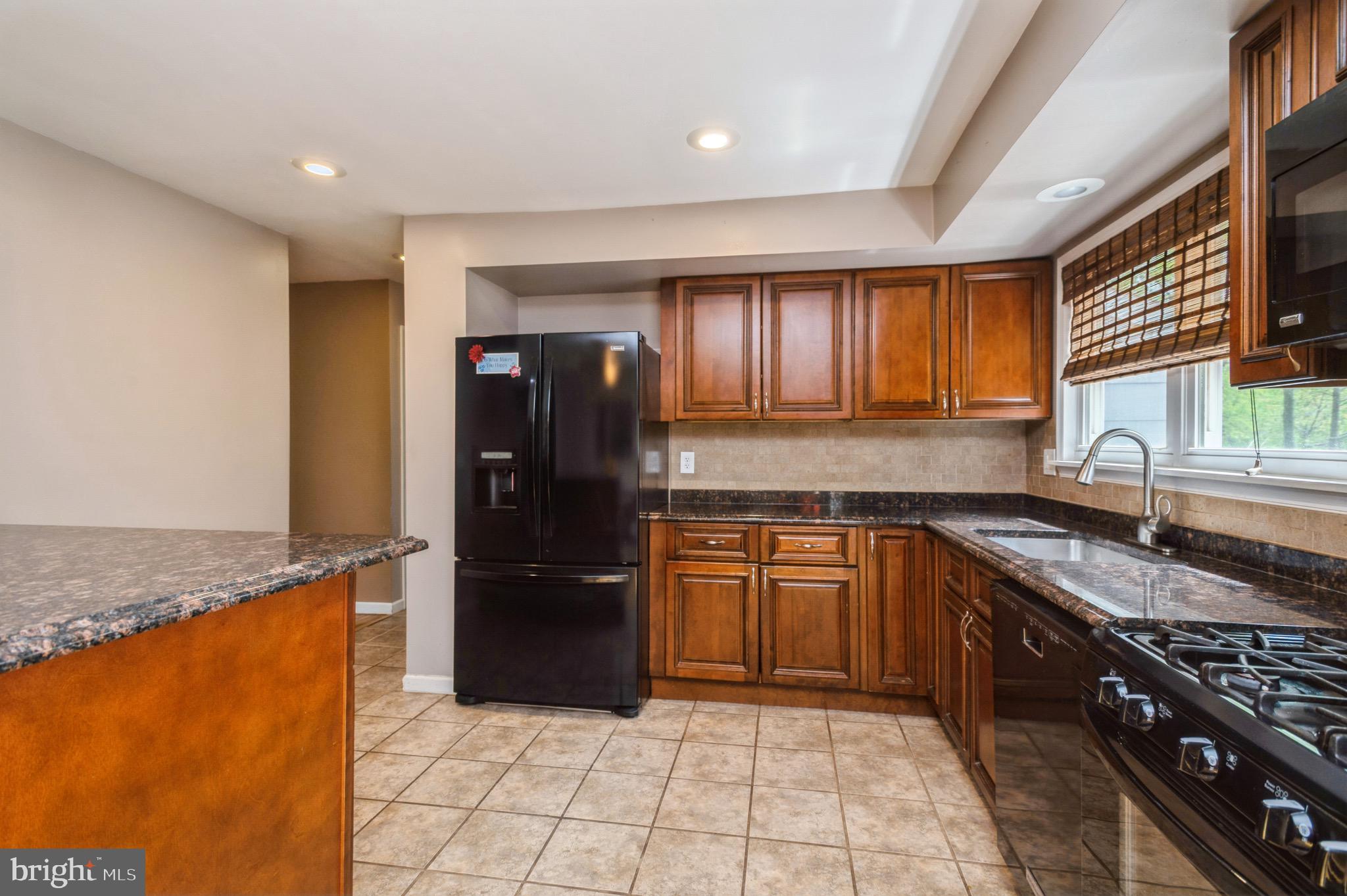 44 Brooktree Road East Windsor, NJ 08520 - Photo 9 of 26 Kitchen
