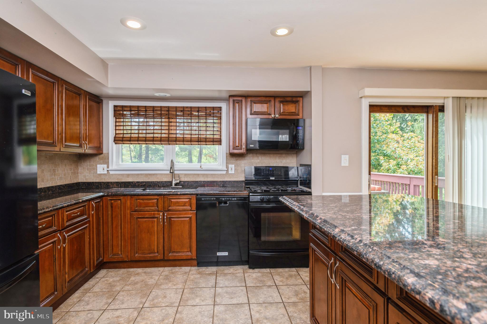 44 Brooktree Road East Windsor, NJ 08520 - Photo 10 of 26 Kitchen