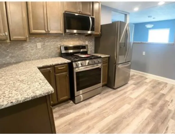 $279,900 | 722 North Newton Avenue, Minneapolis, MN 55411