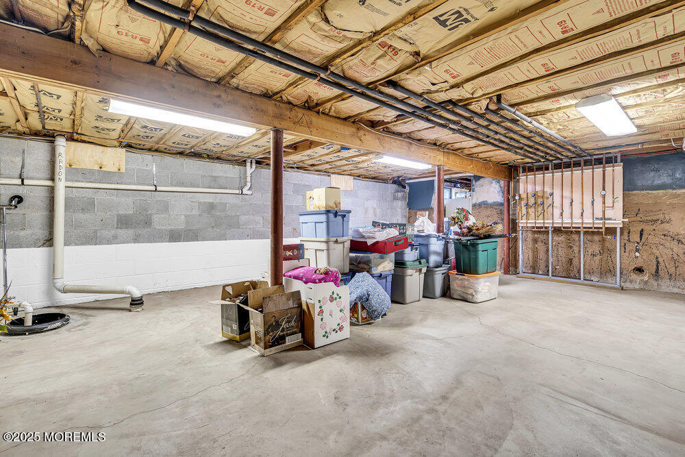87 Amwell Road Hillsborough, NJ 08844 - Photo 32 of 46 a view of a room with gym equipment