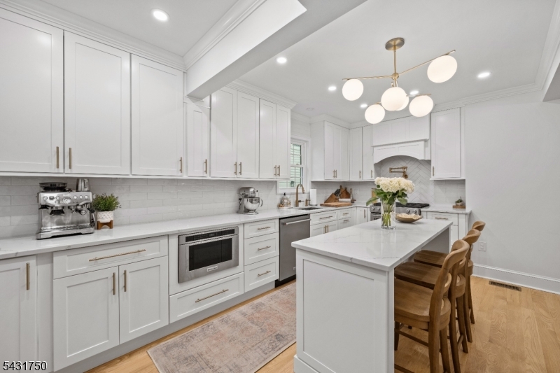 117 N Road Nutley, NJ 07110 - Photo 11 of 30