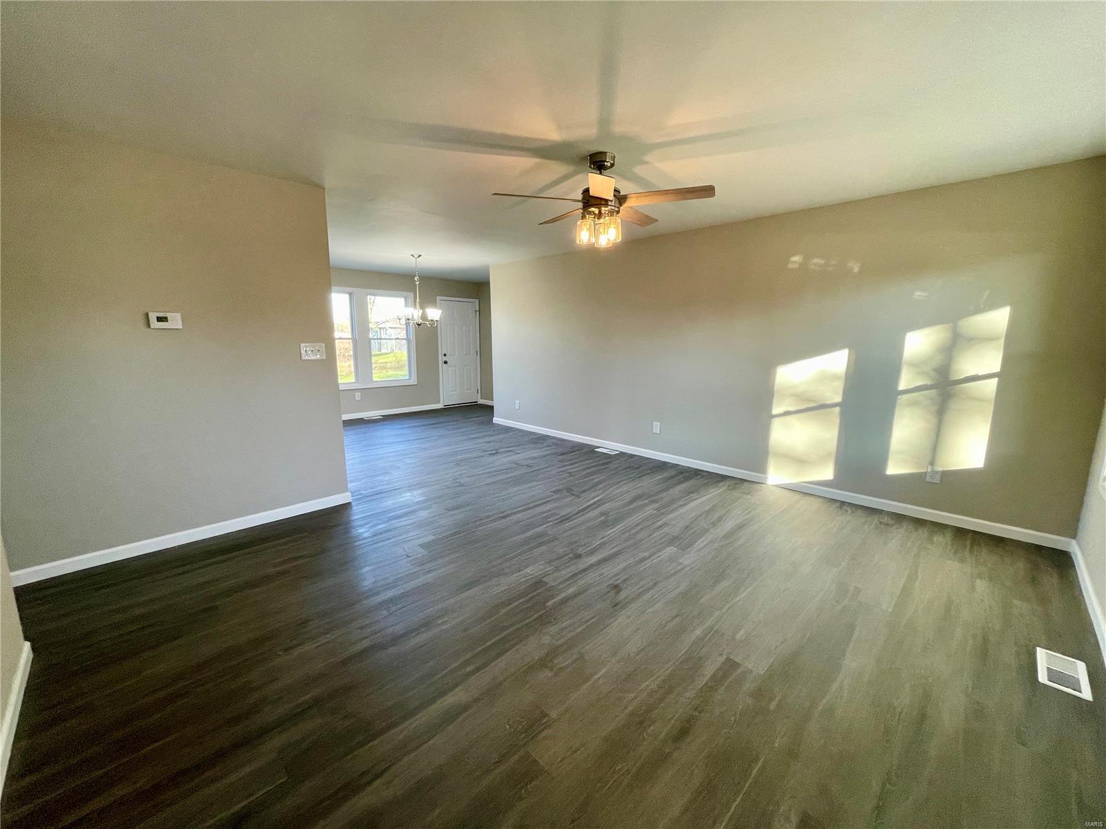 3721 Ruth Drive Granite City, IL 62040 - Photo 2 of 17 Gallery Image 2