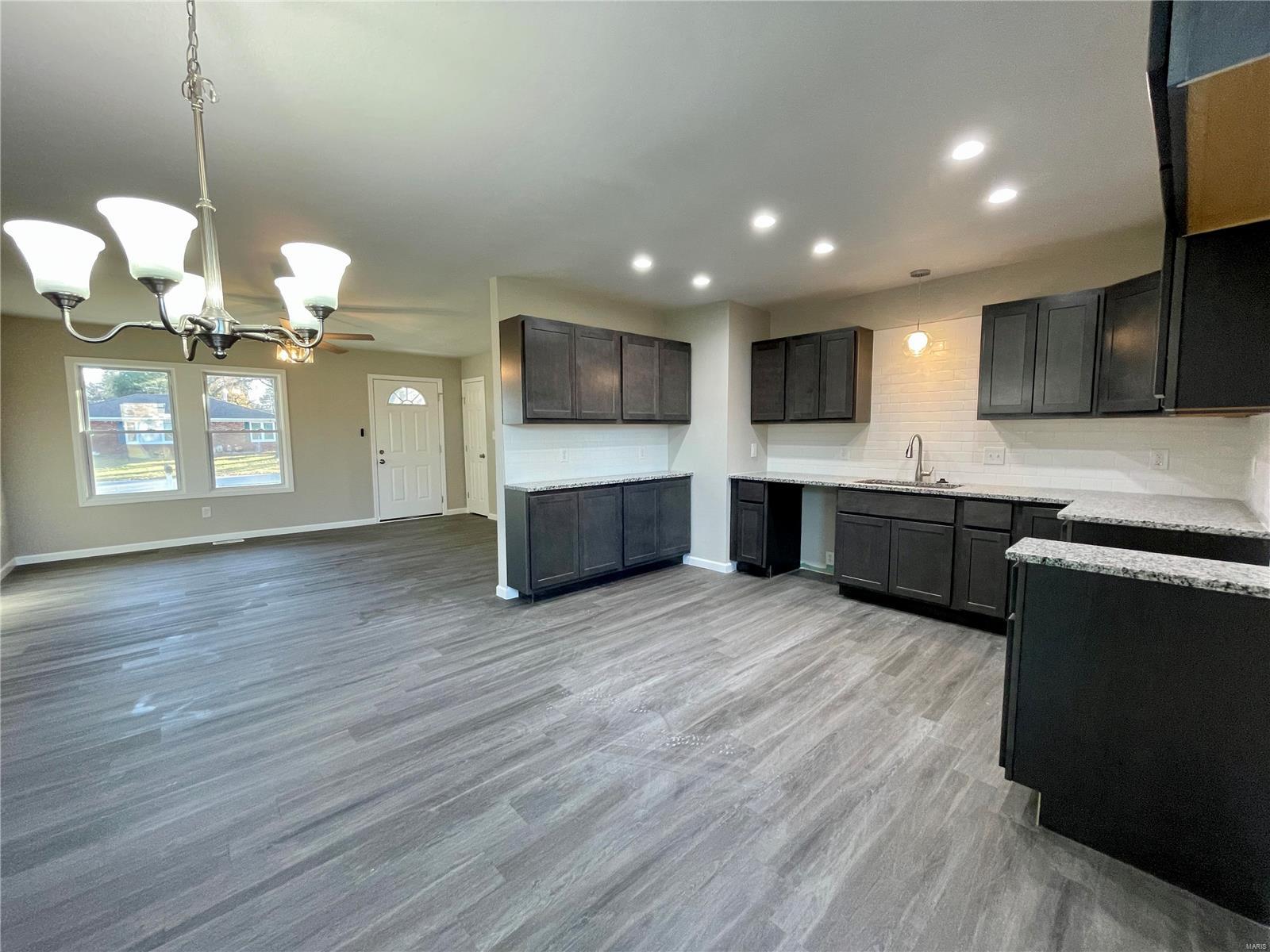 3721 Ruth Drive Granite City, IL 62040 - Photo 5 of 17 Gallery Image 5