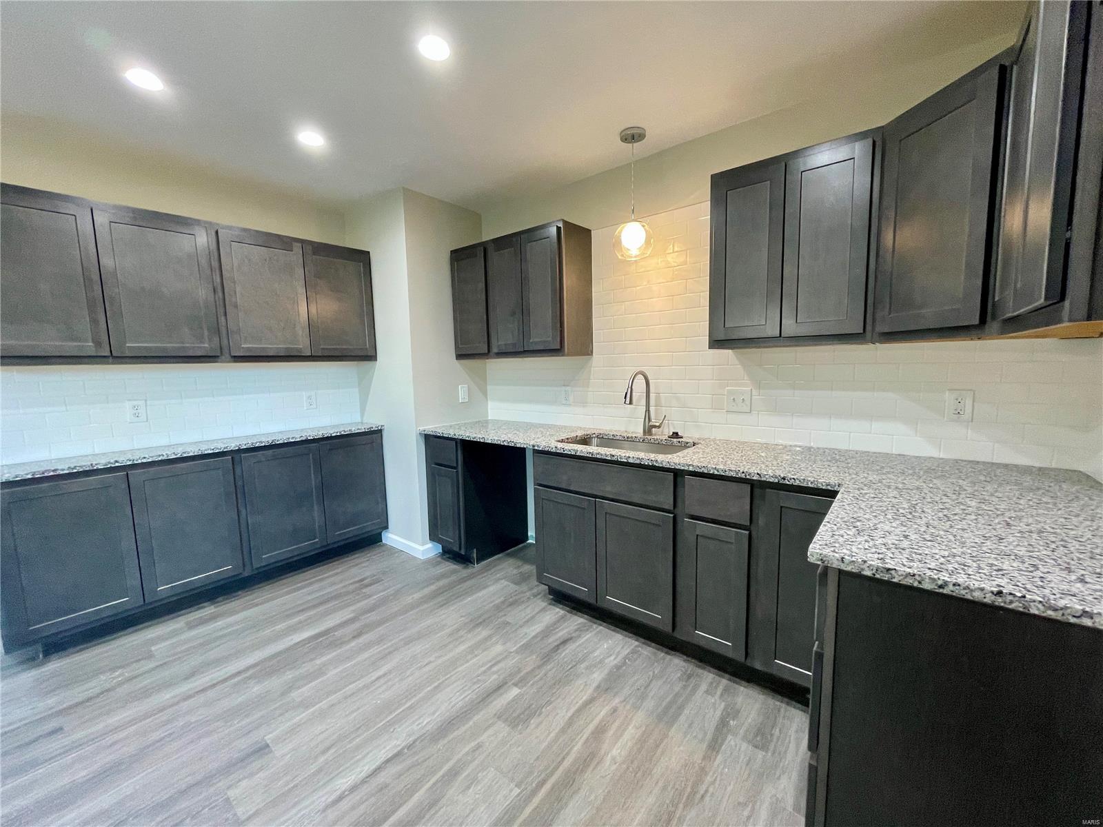 3721 Ruth Drive Granite City, IL 62040 - Photo 7 of 17 Gallery Image 7