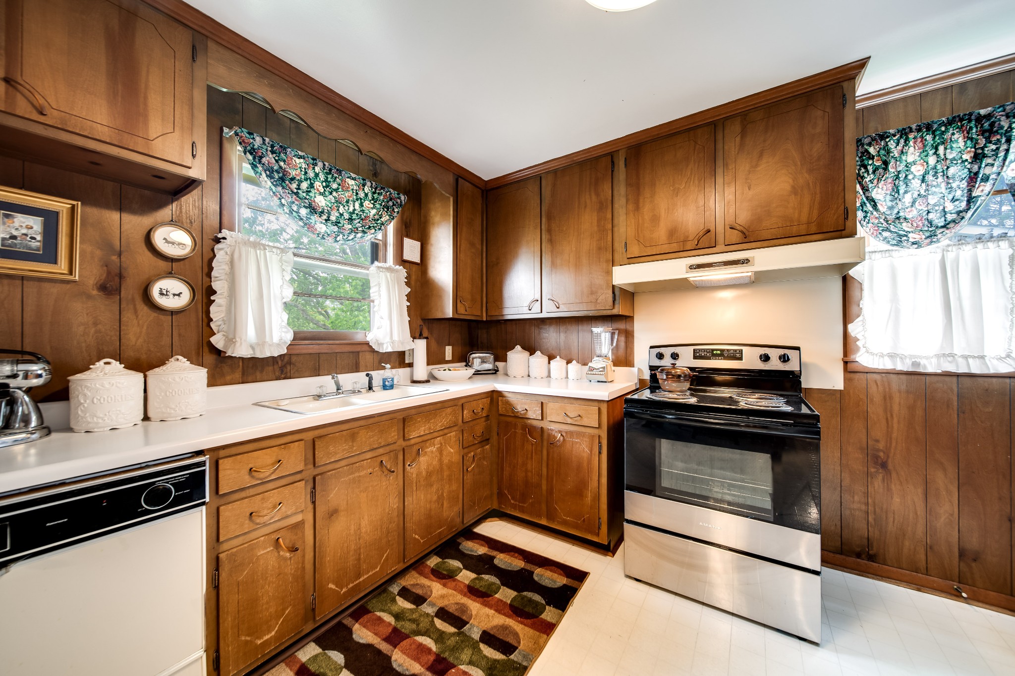 708 Reeves Road Antioch, TN 37013 - Photo 10 of 29 Gallery Image 10