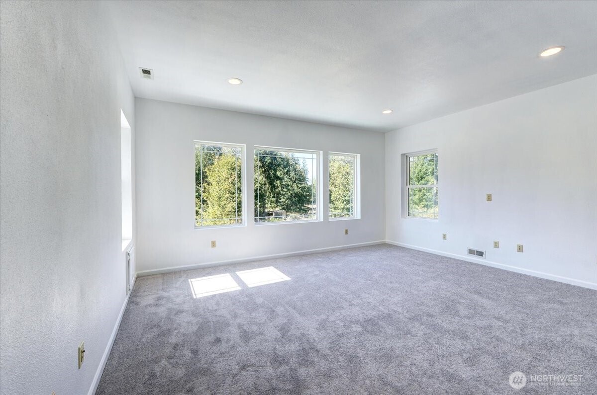 34404 24th Avenue East Roy, WA 98580 - Photo 25 of 40