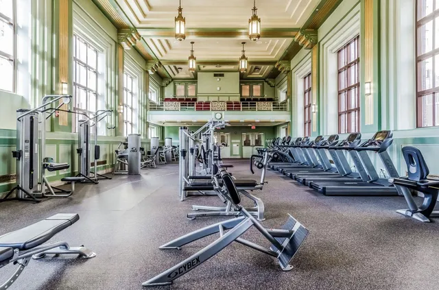 $1,965 | 20 Beacon Way, Unit HG12, Jersey City, NJ 07304