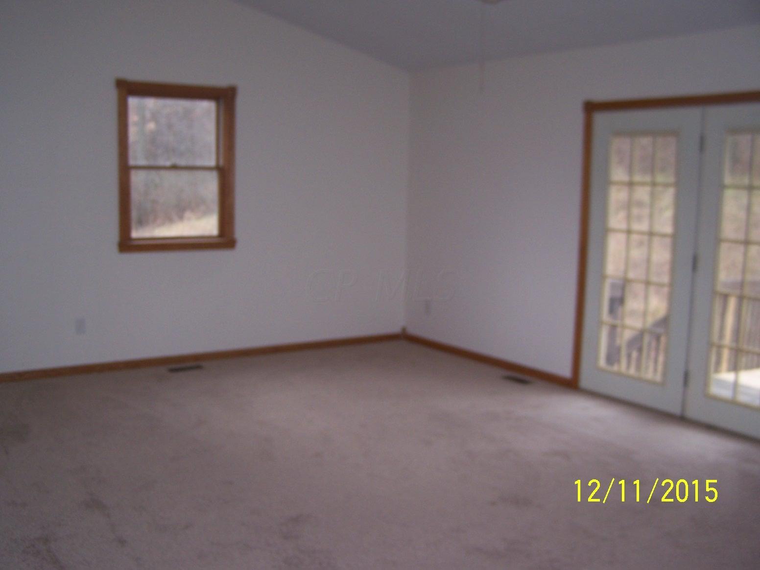 37825 Davis Chapel Road Logan, OH 43138 - Photo 3 of 11