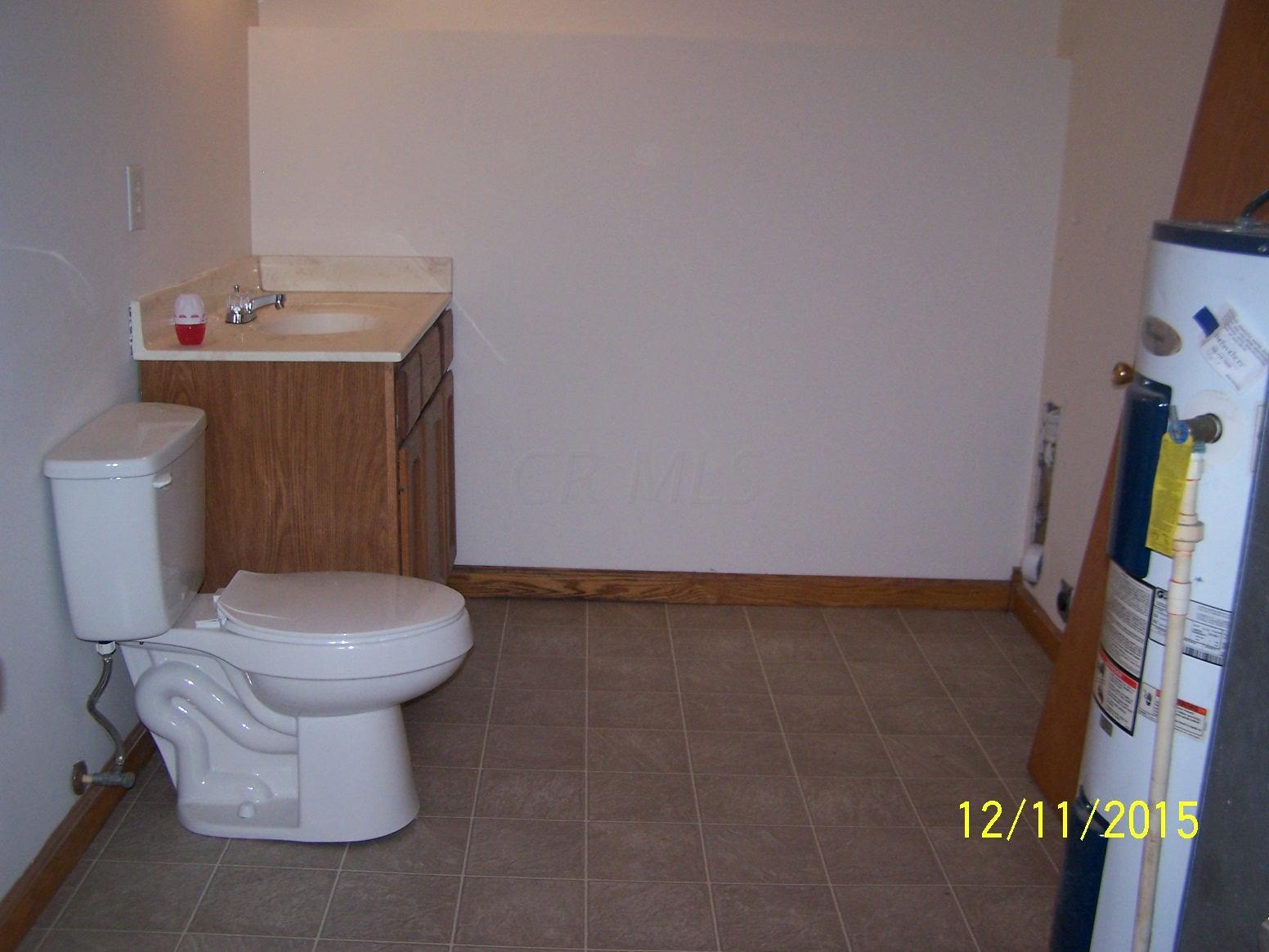 37825 Davis Chapel Road Logan, OH 43138 - Photo 7 of 11
