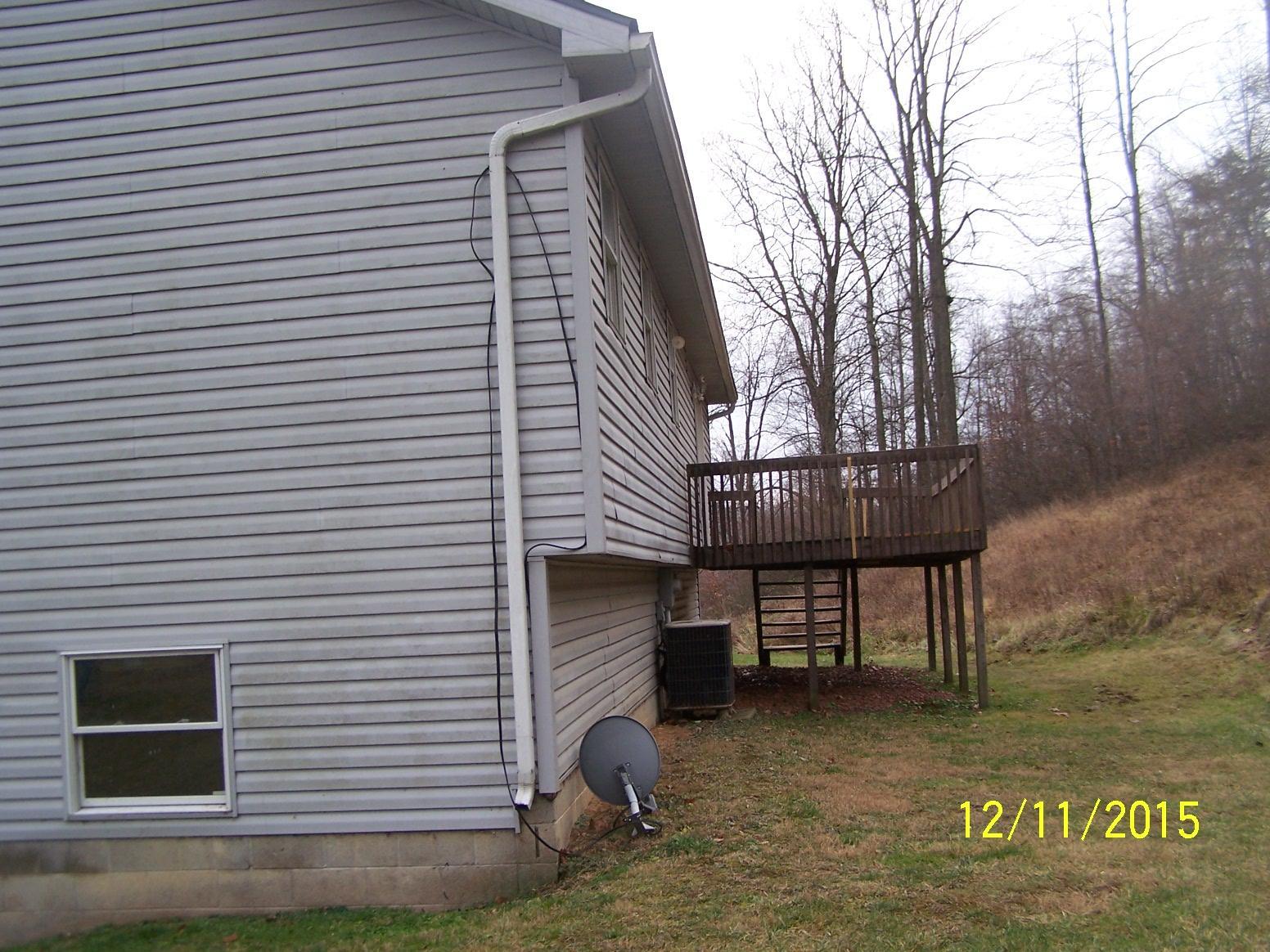 37825 Davis Chapel Road Logan, OH 43138 - Photo 10 of 11