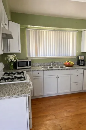 $1,500 | 17230 Blairwood Drive, Houston, TX 77049