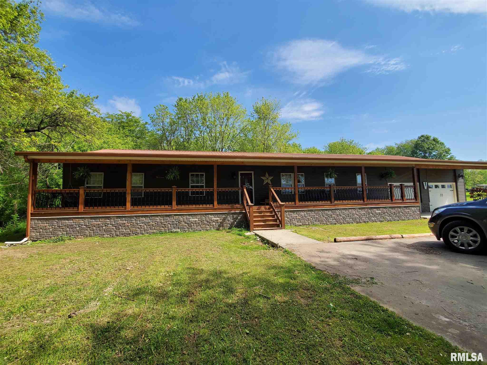 8333 Golf Course Road McLeansboro, IL 62859 - Photo 1 of 21 Gallery Image 1