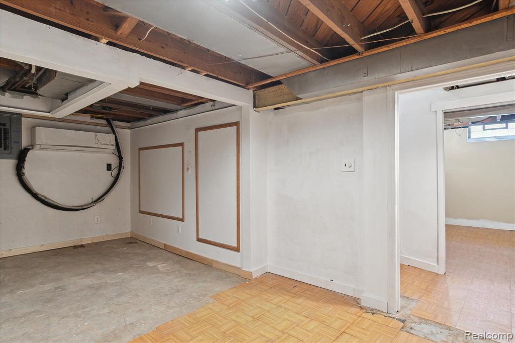 14544 Ashton Road Detroit, MI 48223 - Photo 36 of 40