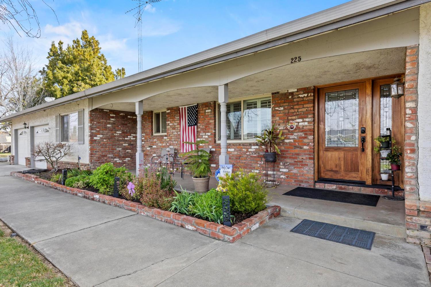 225 Elm Street Maxwell, CA 95955 - Photo 46 of 50 a front view of a house with garden