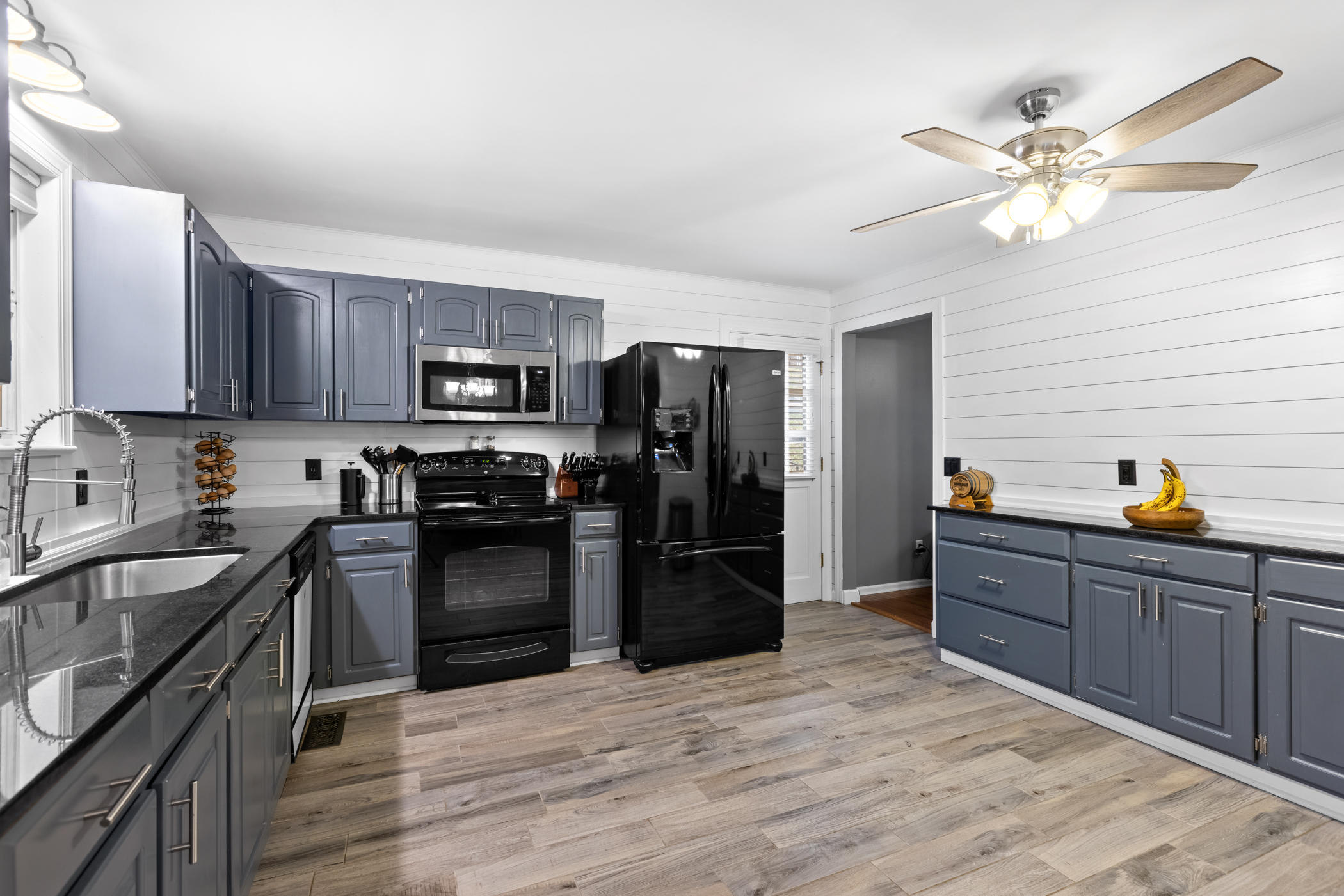 7609 Ridge Bay Drive Hixson, TN 37343 - Photo 15 of 42 7609 Ridge Bay