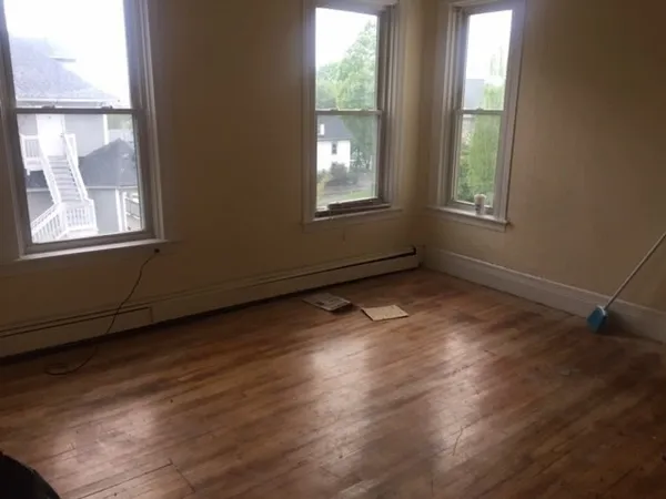 $750,000 | 51 May Street, Worcester, MA 01610