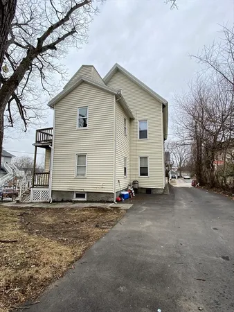 $750,000 | 51 May Street, Worcester, MA 01610