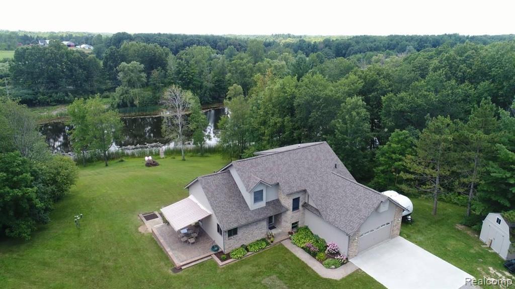 4107 Davison Road Lapeer, MI 48446 - Photo 1 of 33